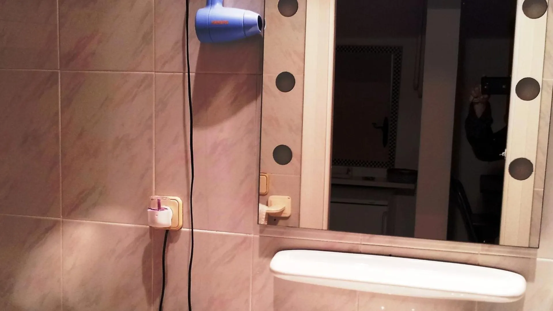 Apartaments Mare Nostrum Sitges 0*,  Spain