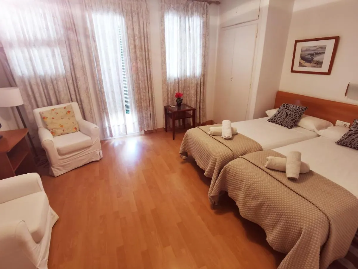 Apartaments Mare Nostrum Sitges 0*,