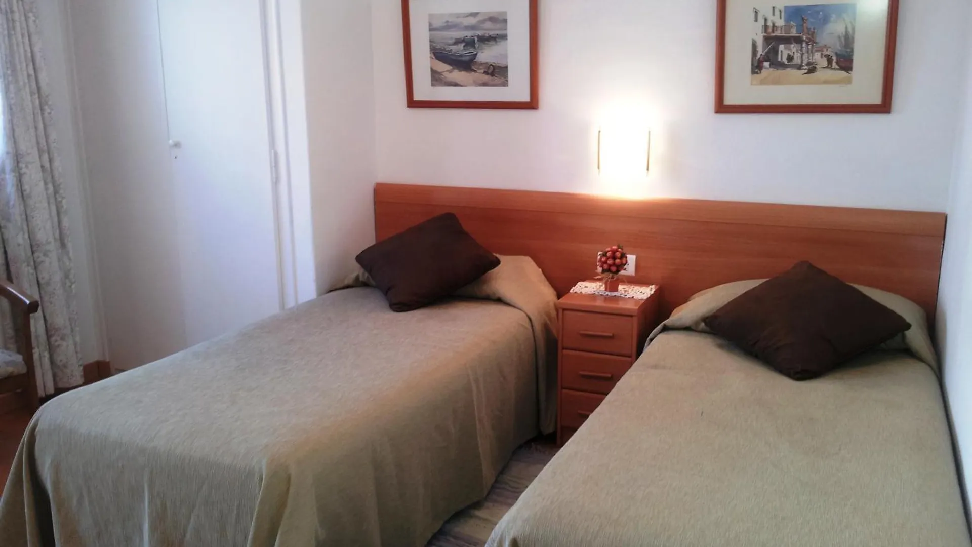Apartaments Mare Nostrum Sitges Apartment